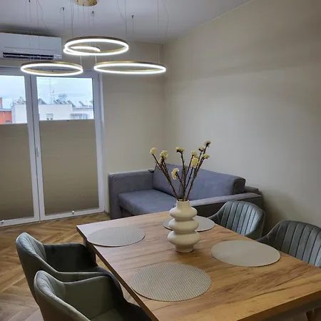 Apartament W Centrum Luksusowy, Full Opcja, Zameldowanie 24H, Duzy Parking, Balkon, Playstation 5, Ekspres, Netflix, Winda, Fv, Nowy Budynek Starogard Gdanski Exterior photo