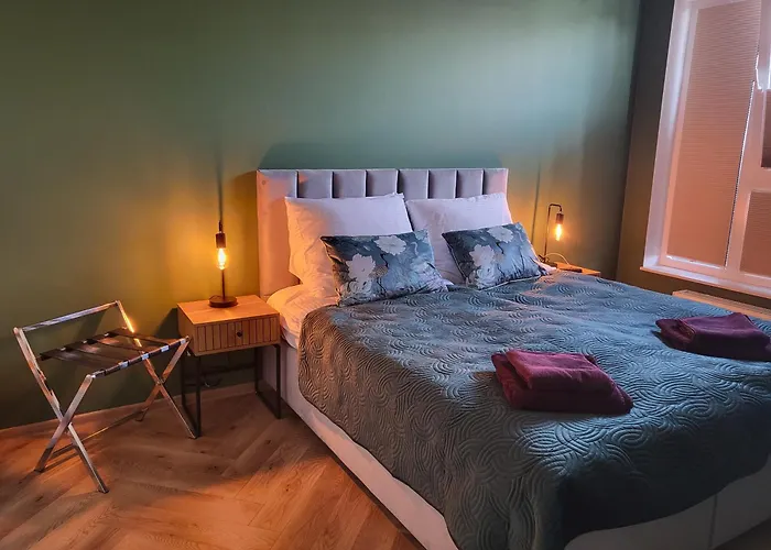 Apartament W Centrum Luksusowy, Full Opcja, Zameldowanie 24H, Duzy Parking, Balkon, Playstation 5, Ekspres, Netflix, Winda, Fv, Nowy Budynek